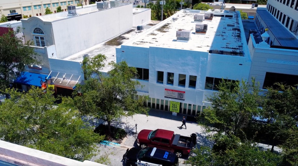 More Photos Of 325 Clematis St, West Palm Beach Restaurant For Sale