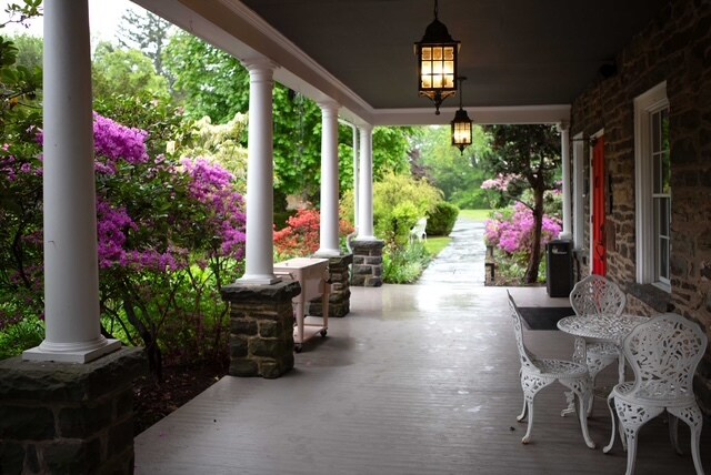 More Photos Of 3805 Main St, Stone Ridge Hotel For Sale