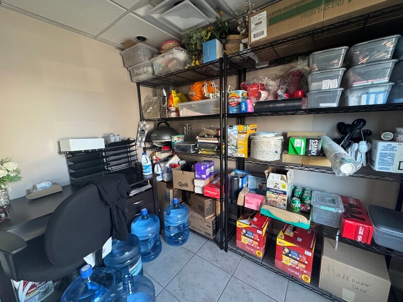 More Photos Of 26 Texaco Ave, Port Jefferson Service For Sale