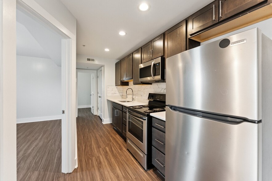 More Photos Of 2822 28th St SE, Washington Apartments For Sale