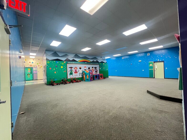 More Photos Of 1065 N Clinton Ave, Rochester Religious Facility For Sale