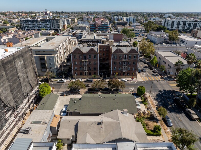 More Photos Of 932 S Harvard Blvd, Los Angeles Land For Sale