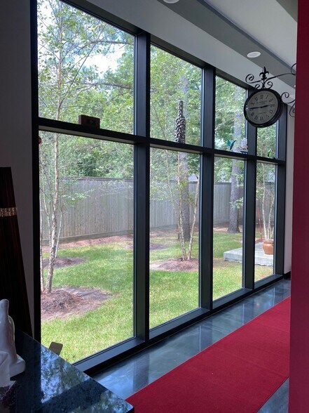 More Photos Of 804 S Friendswood Dr, Friendswood Office For Lease
