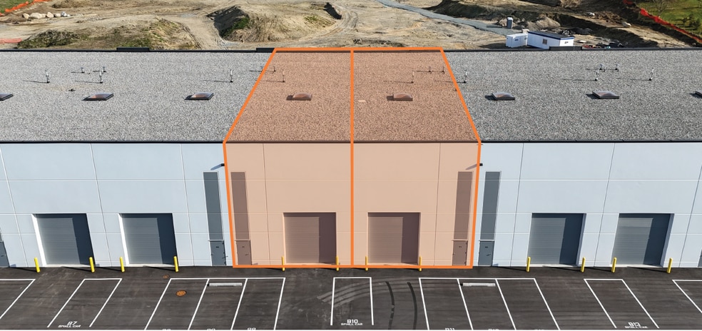More Photos Of 8650-8716 Dewdney Trunk Rd, Mission Warehouse For Lease