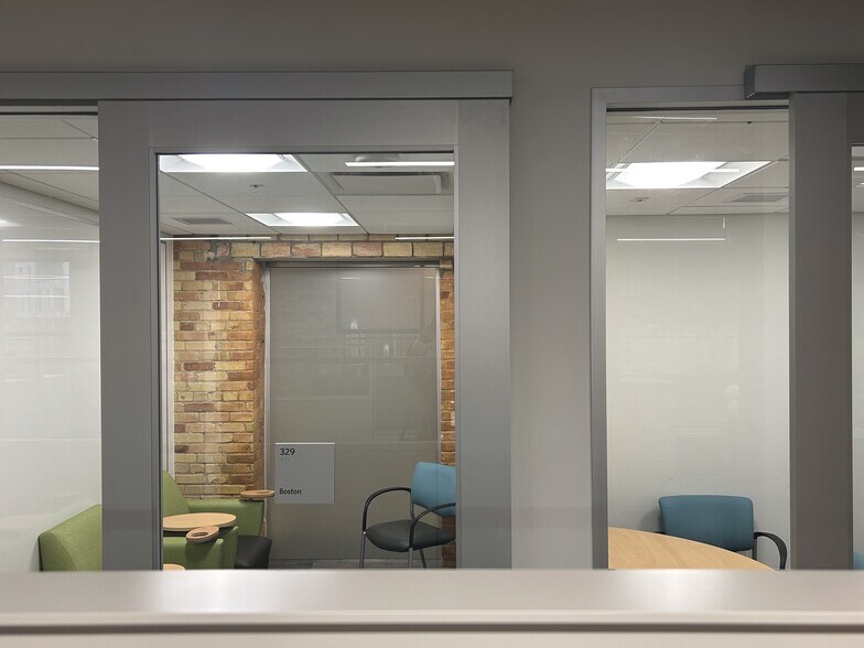 More Photos Of 25 Ottawa Ave SW, Grand Rapids Medical For Lease