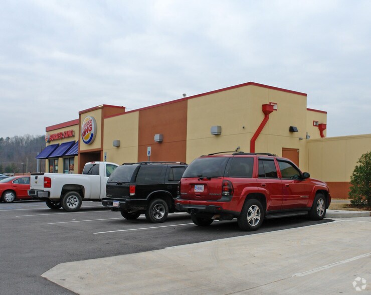 More Photos Of 613 Cahaba Valley Rd, Pelham Restaurant For Lease
