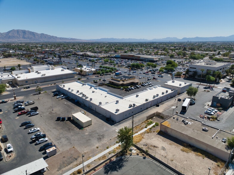 More Photos Of , North Las Vegas General Retail For Sale