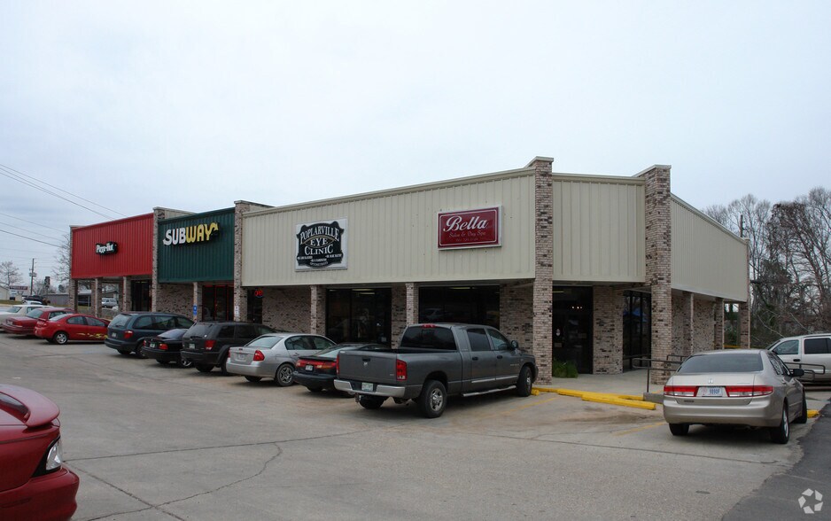 Primary Photo Of 1249 Main St, Poplarville Fast Food For Lease