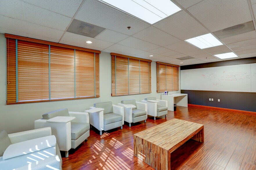 More Photos Of 155 El Camino Real, Tustin Office For Lease