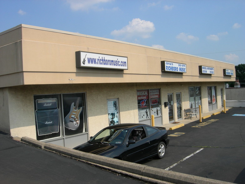 Primary Photo Of 851-881 Bustleton Pike, Richboro Unknown For Lease