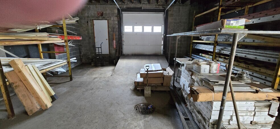 More Photos Of 405 Rhode Island St, Buffalo Light Distribution For Sale