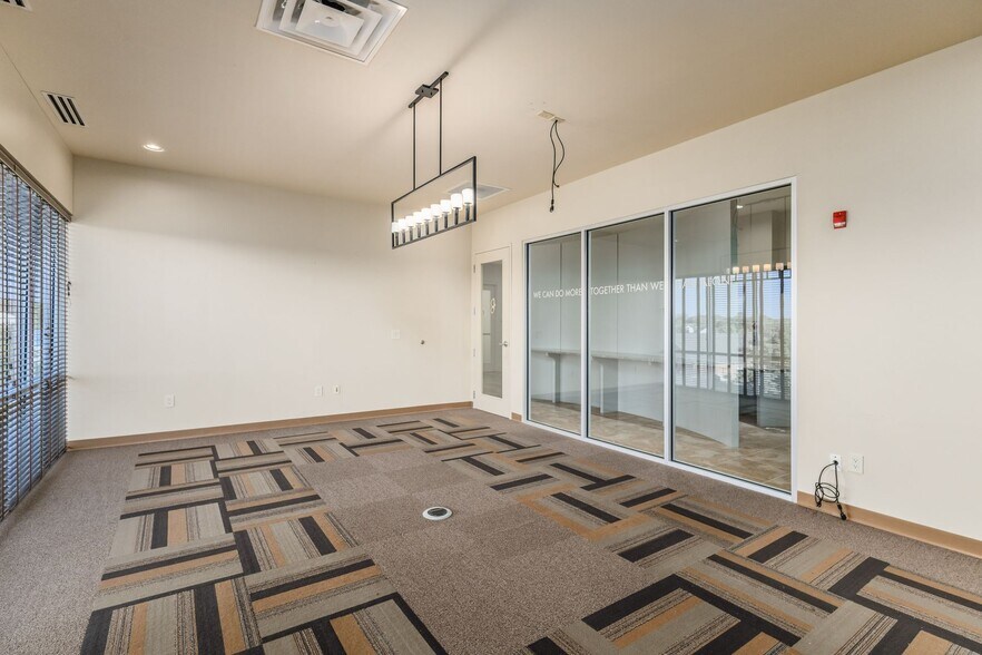 More Photos Of 9039 Antares Ave, Columbus Medical For Lease