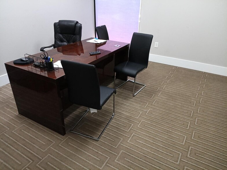 More Photos Of 5945 Peachtree Cors E, Peachtree Corners Flex For Sale