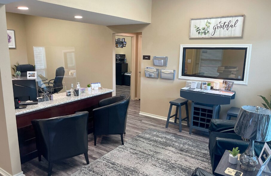 More Photos Of 800 Avenue F, Bay City Apartments For Lease