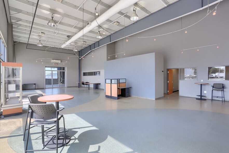 More Photos Of 3 Superior Way, Uniontown Auto Dealership For Sale