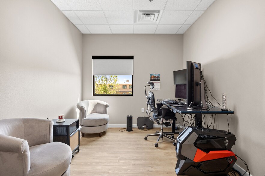 More Photos Of 730 S Bell Blvd, Cedar Park Office For Lease