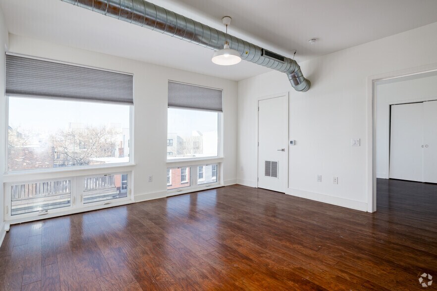 More Photos Of 2617-2619 W Girard Ave, Philadelphia Apartments For Sale