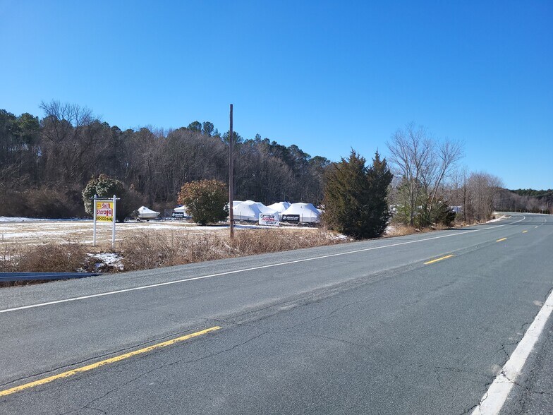 More Photos Of 9649 New Rd, Mcdaniel Marina For Sale