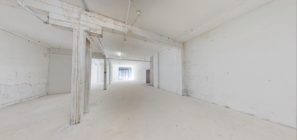 More Photos Of 133 W Pittsburgh Ave, Milwaukee Apartments For Lease