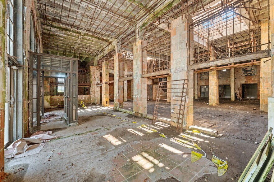 More Photos Of 1190 Main St, West Warwick Loft Creative Space For Sale