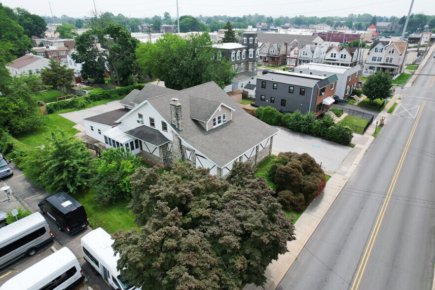 More Photos Of 115 Clifton Ave, Collingdale Specialty For Sale