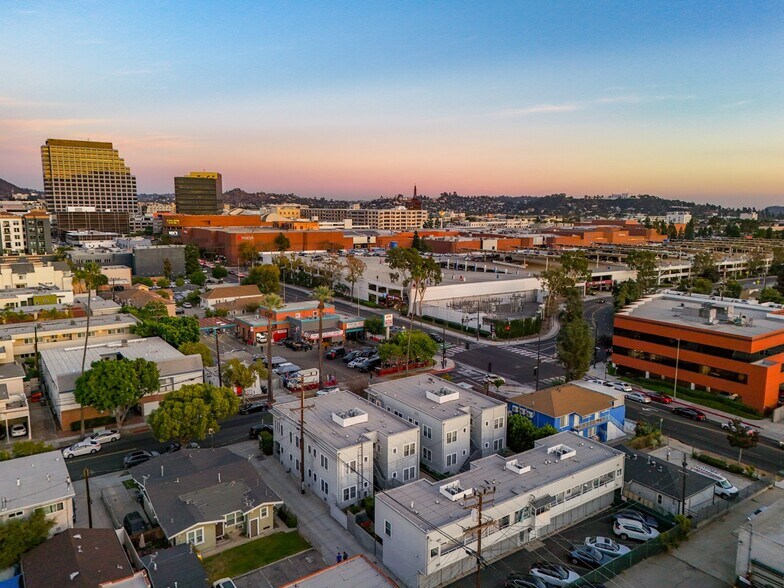More Photos Of 107-111 N Columbus Ave, Glendale Apartments For Sale