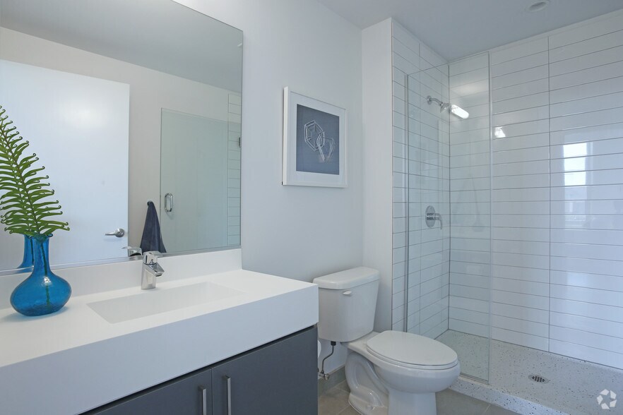 More Photos Of 720 S Wells St, Chicago Multifamily For Sale