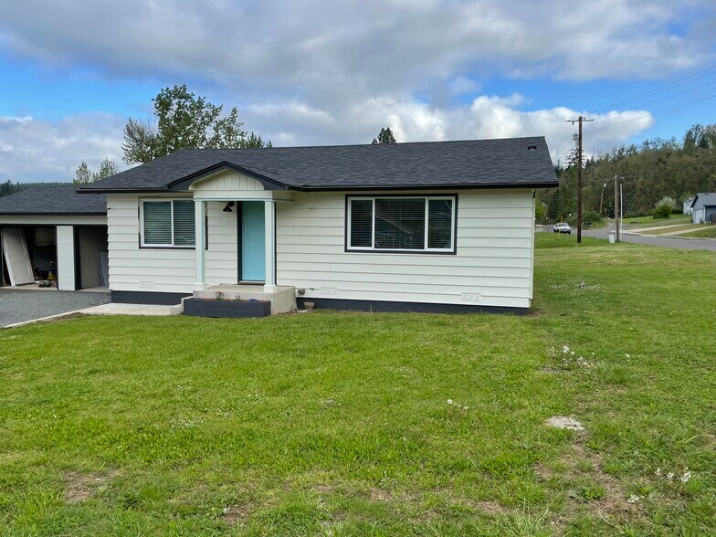 More Photos Of 287 E 3rd St, Lowell Land For Sale