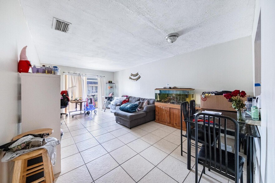More Photos Of 2221 NW 58th Ave, Lauderhill Apartments For Sale