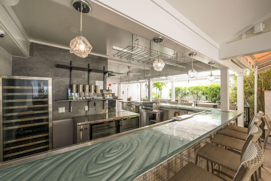More Photos Of 532 Margaret St, Key West Restaurant For Sale