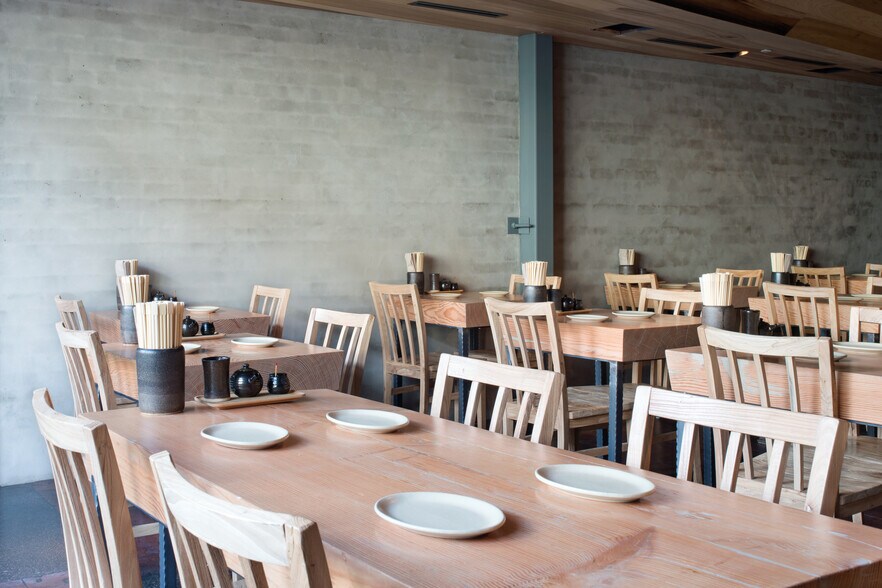 More Photos Of 821 Coombs St, Napa Restaurant For Lease