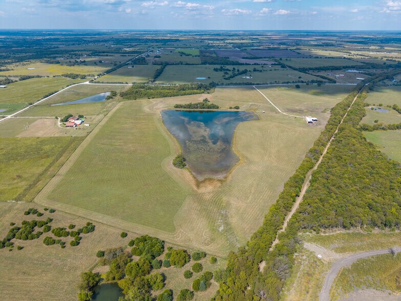 More Photos Of 3679 County Road 1089, Celeste Land For Sale