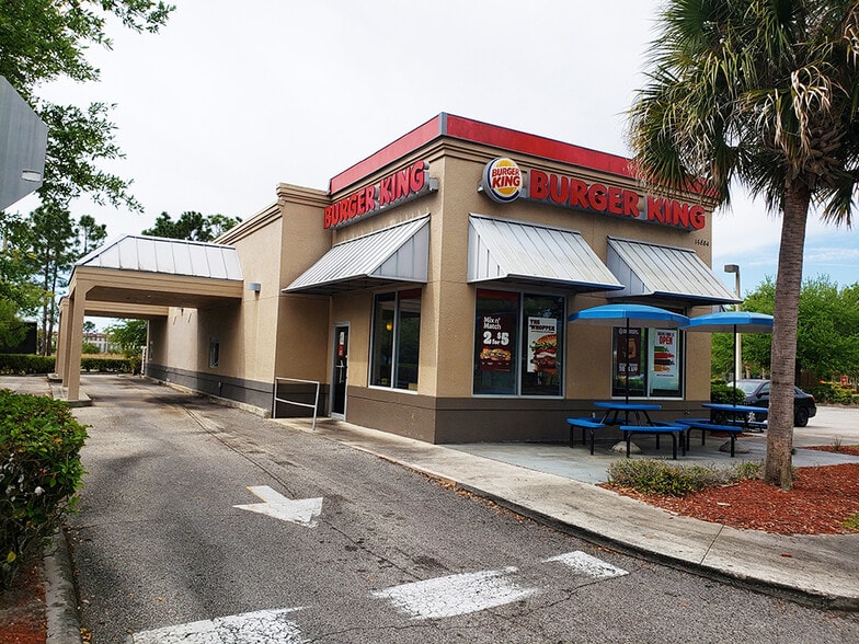 More Photos Of 16884 E Colonial Dr, Orlando Restaurant For Lease