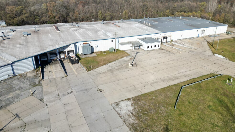 More Photos Of 13065 Anderson Rd, Granger Manufacturing For Lease