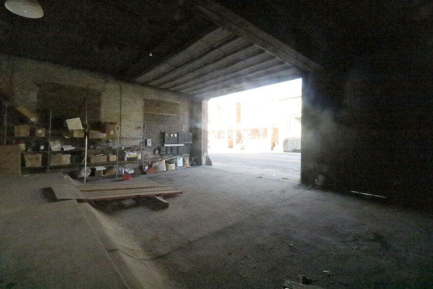 More Photos Of 312 N 7th St, Steubenville Warehouse For Sale