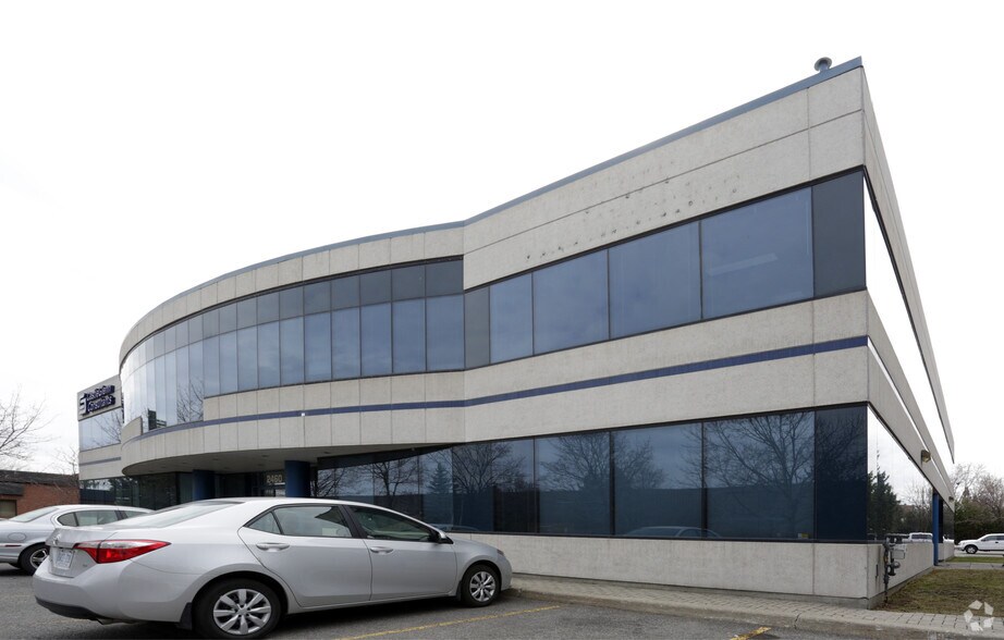 More Photos Of 2460 Lancaster Rd, Ottawa Office For Lease