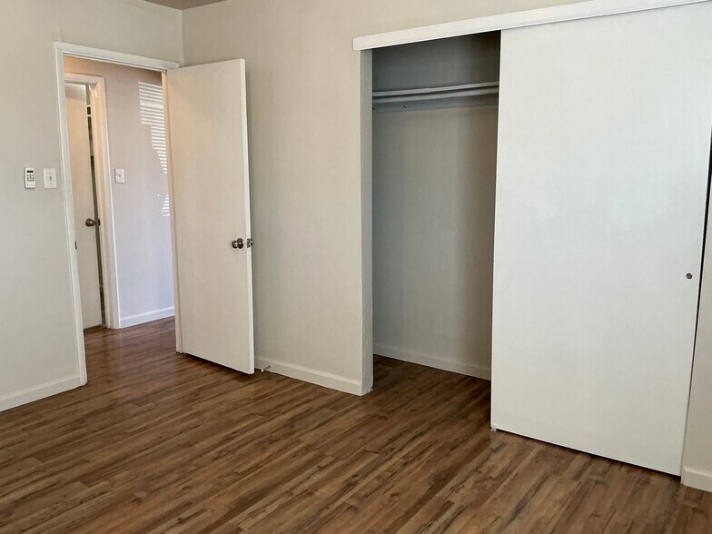 More Photos Of 1508-1520 Locust St, Reno Apartments For Sale