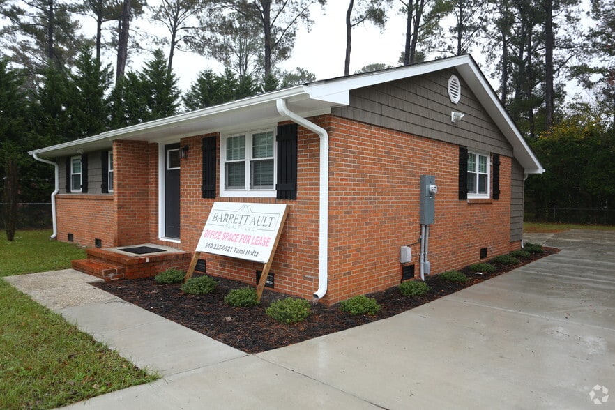 More Photos Of 2005 Hope Mills Rd, Fayetteville Office For Lease