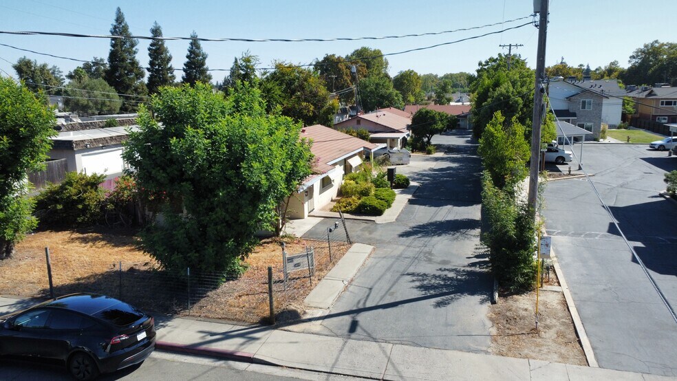 More Photos Of 1036 N Olive Ave, Turlock Apartments For Sale