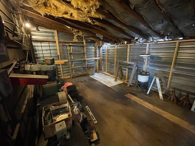 More Photos Of 1531 Route 163, Oakdale Auto Repair For Sale