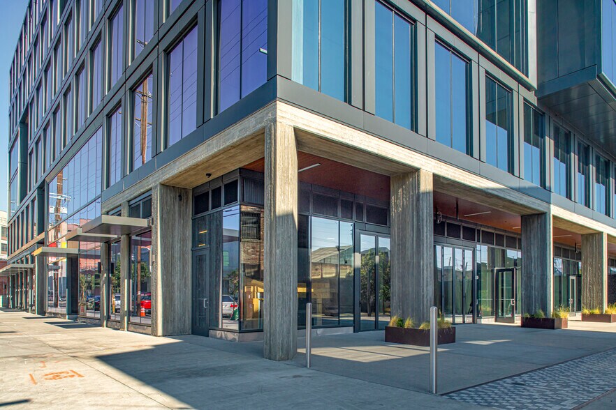 More Photos Of 530 Mateo St, Los Angeles Office For Lease