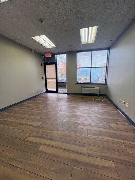 More Photos Of 1281 Humbracht Cir, Bartlett Warehouse For Sale