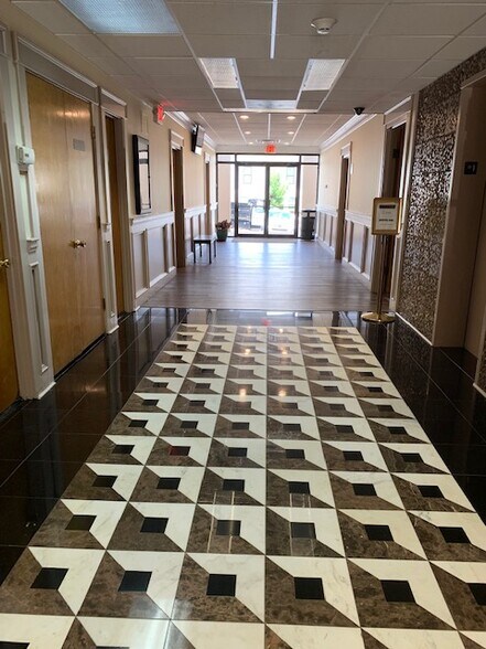 More Photos Of 275 Carpenter Dr NE, Atlanta Office For Lease