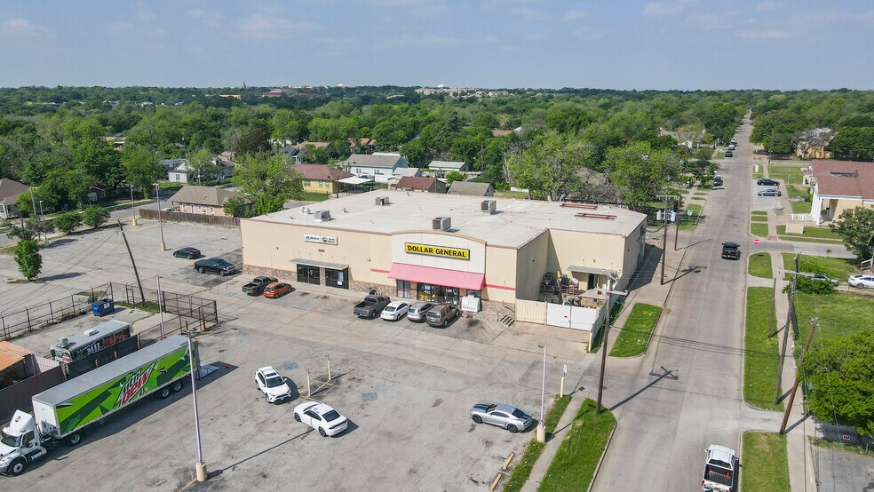 Primary Photo Of 3900-3906 Hemphill St, Fort Worth Storefront For Lease