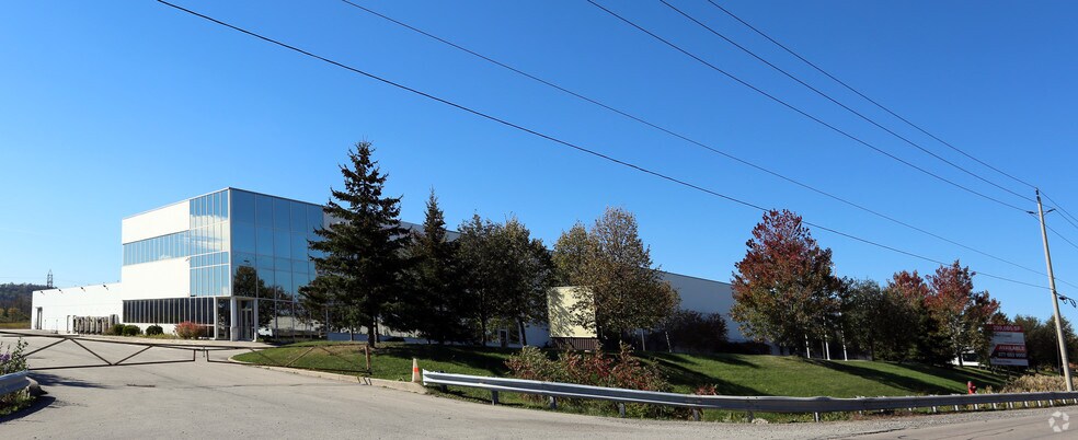 Primary Photo Of 950 S Service Rd, Stoney Creek Warehouse For Lease