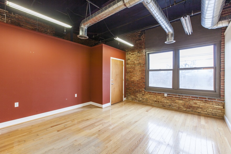More Photos Of 4946-4950 Parkside Ave, Philadelphia Loft Creative Space For Lease