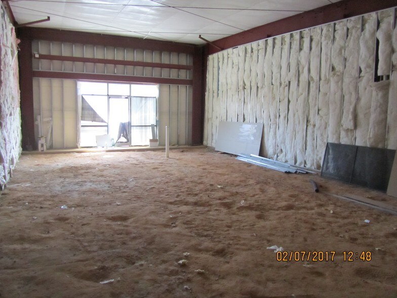 More Photos Of 3935-3943 Dunn Rd, Fayetteville Storefront Retail Office For Lease