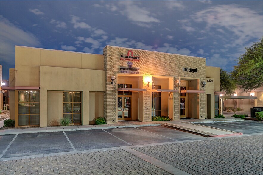 More Photos Of 6123 S Rainbow Blvd, Las Vegas Office For Lease