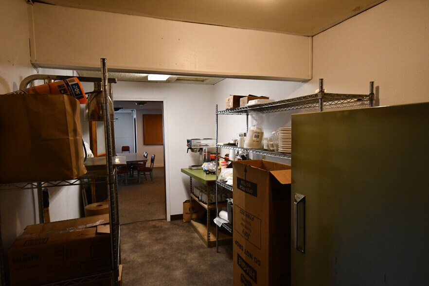 More Photos Of 2620 W 2nd St, The Dalles Restaurant For Sale