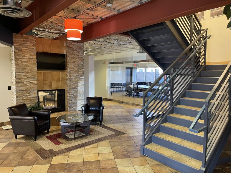 More Photos Of 6402 S Troy Cir, Englewood Office For Sale